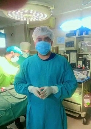 Dr. Dr. Usman Tariq - MDS(R),BDS, RDS (Oral & Maxillofacial Surgery) | Implant Surgery Specialist